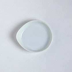 白プレーン　変形小皿　9×8