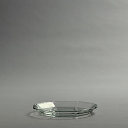 ガラス八角デザート皿　15.5cm