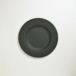 ManufactureRock黒　27cm丸皿