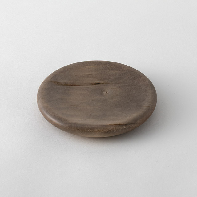 松本克也　クレーター皿　楓鉄媒染14.5cm