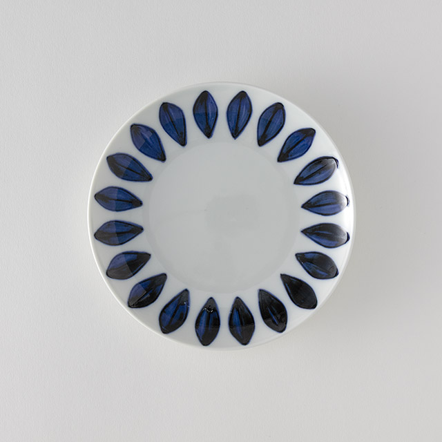 波佐見焼　デイジー15cmプレート