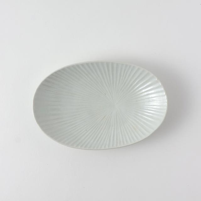 九谷焼窯 白磁内しのぎ楕円皿