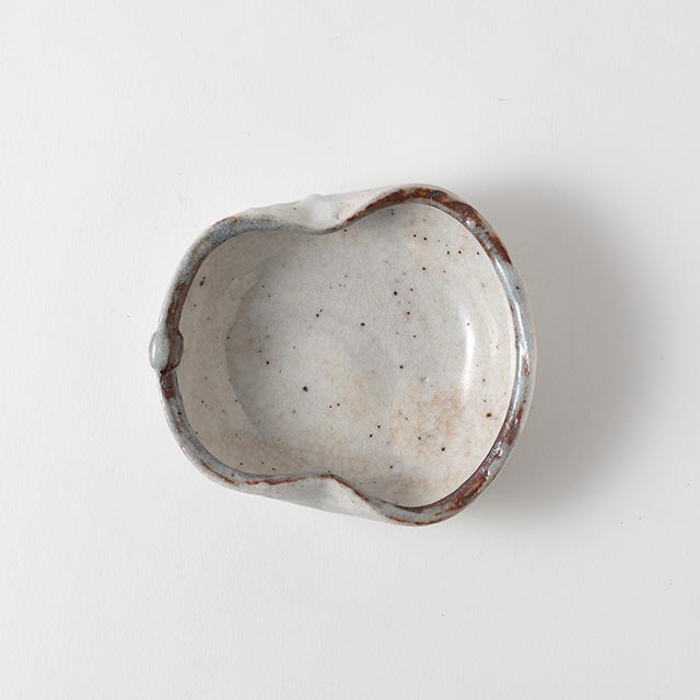 和食器　白変形小鉢　S