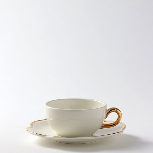 Barneys　白／金　C/S