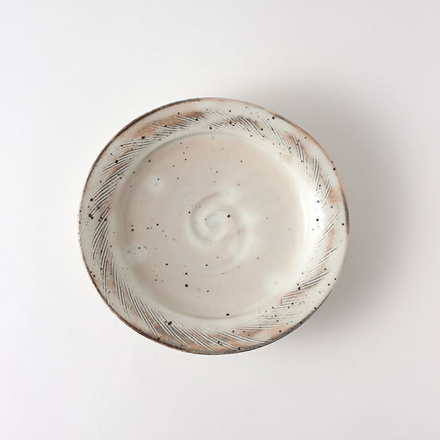 和)粉引くしめ 変形皿