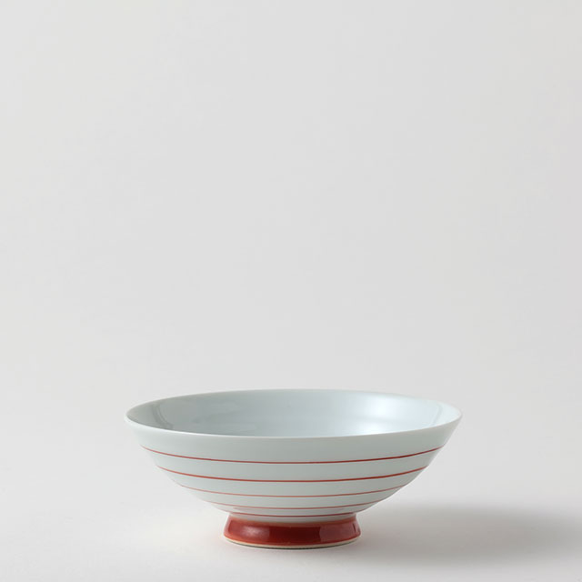 飯碗　白地／赤　渦巻き