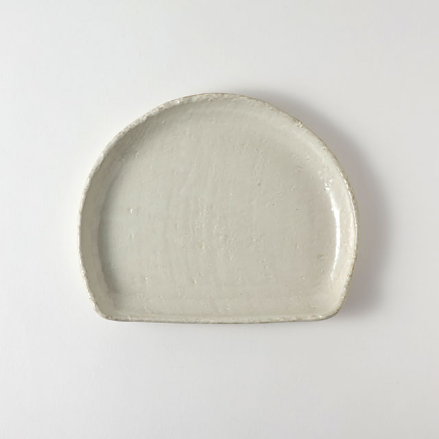 白ハケ　半円型皿