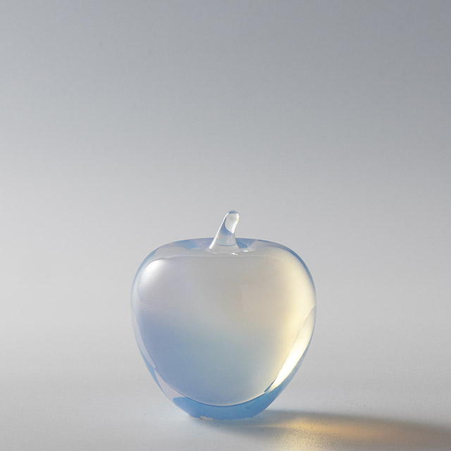 りんご　ガラス乳白