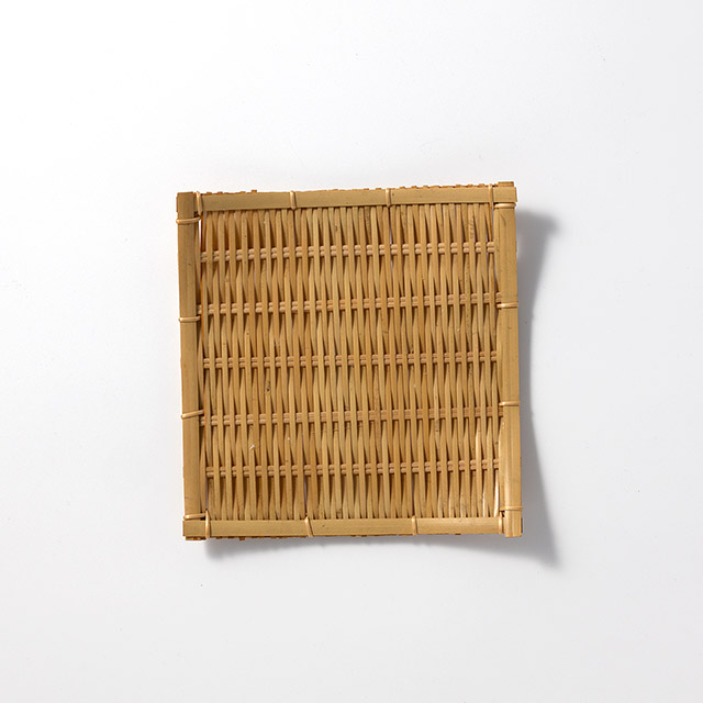 竹編み皿15cm　正方形