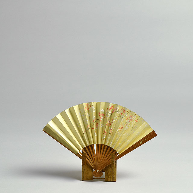 茶道扇 自然竹 黄/小花