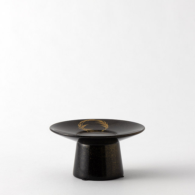 会津　梨子地　屠蘇器（盃台）