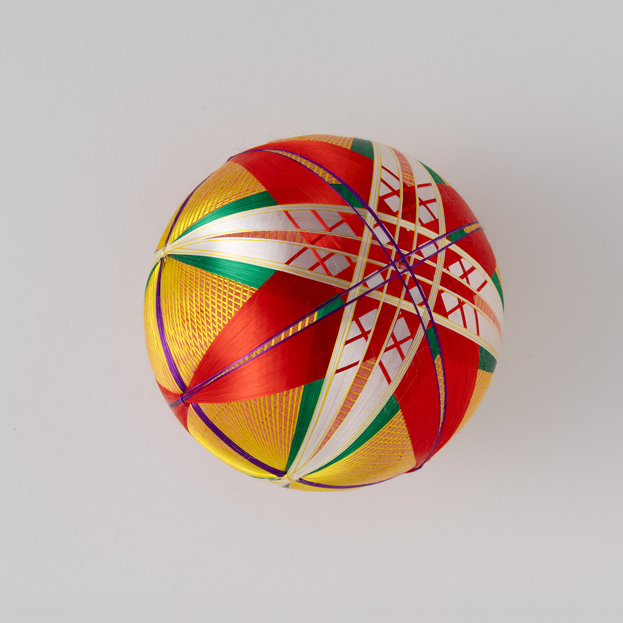 シルクボール　赤/緑/黄/紫