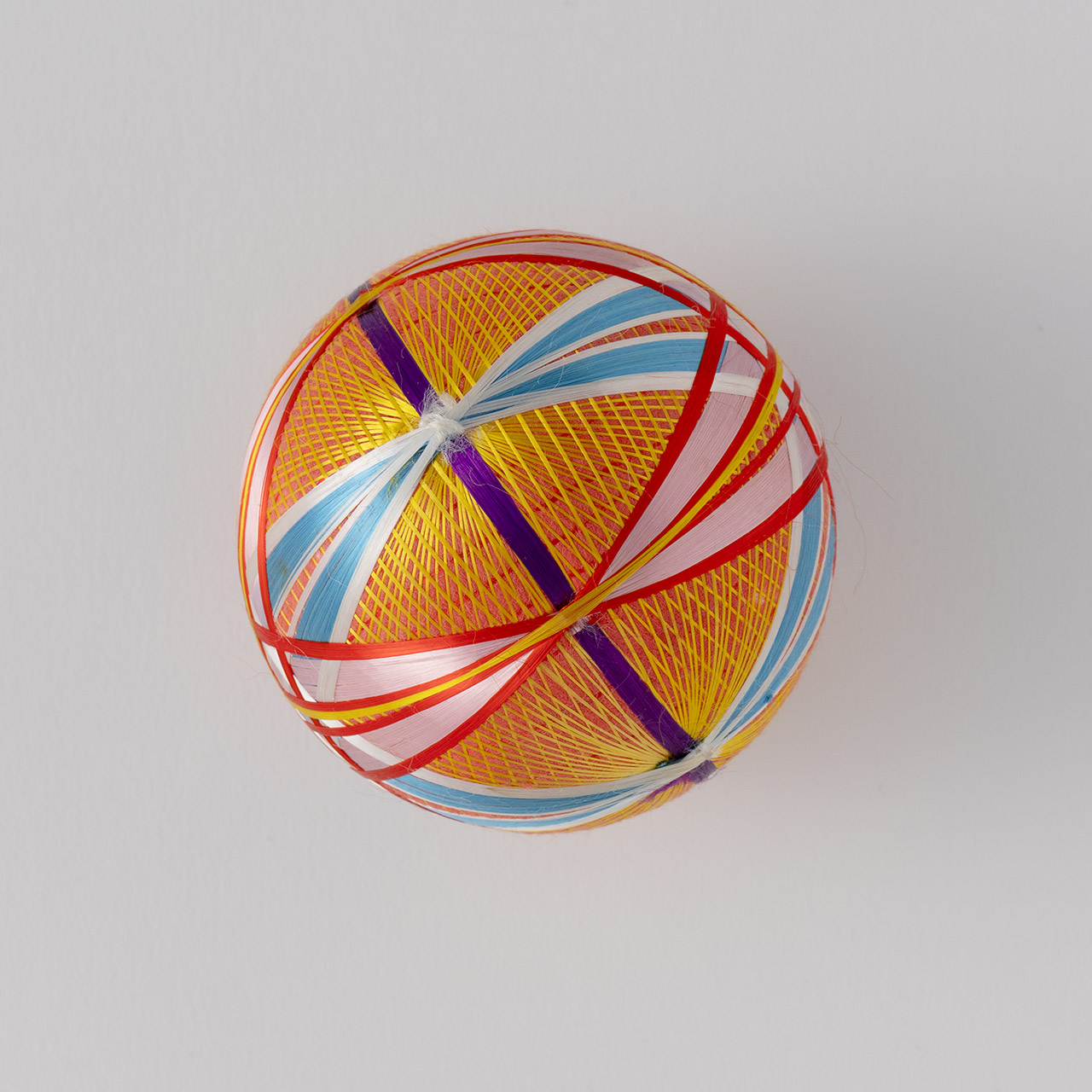 シルクボール　赤/青/白/黄　Ｓ