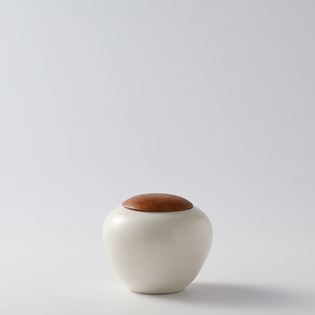 小物入れ　丸白（木のフタ付き）