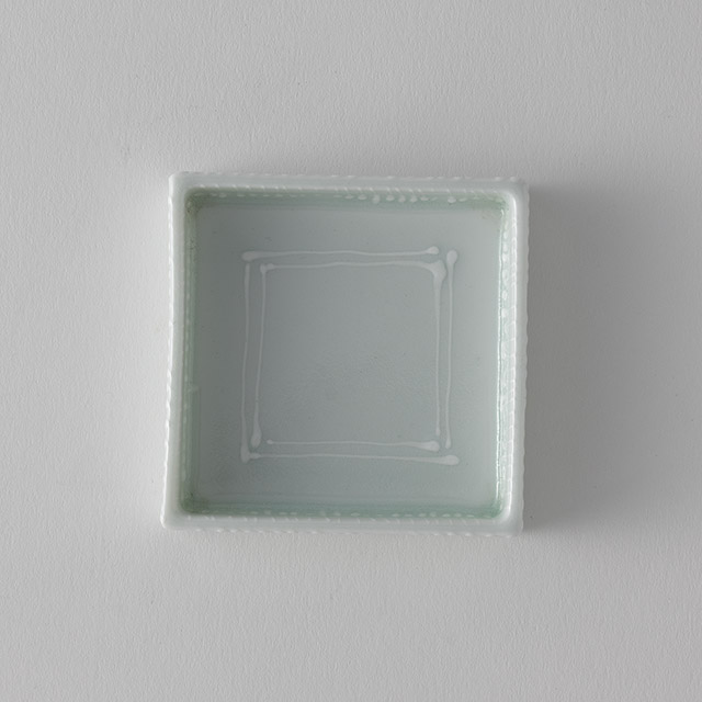 style　グリーン角皿　7cm