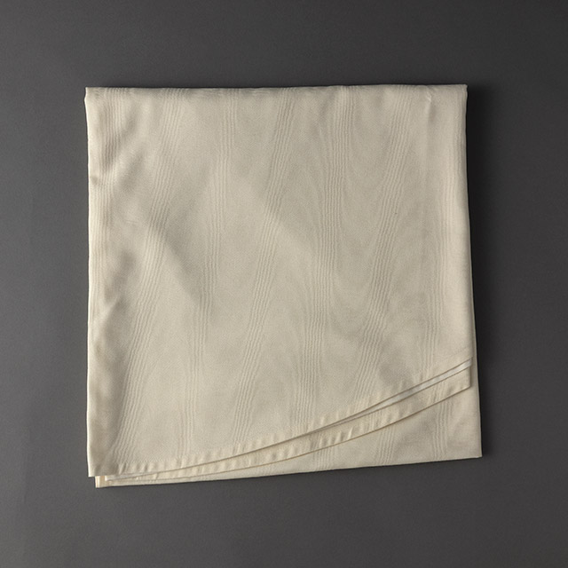 テーブルクロス　丸ベージュ156円形