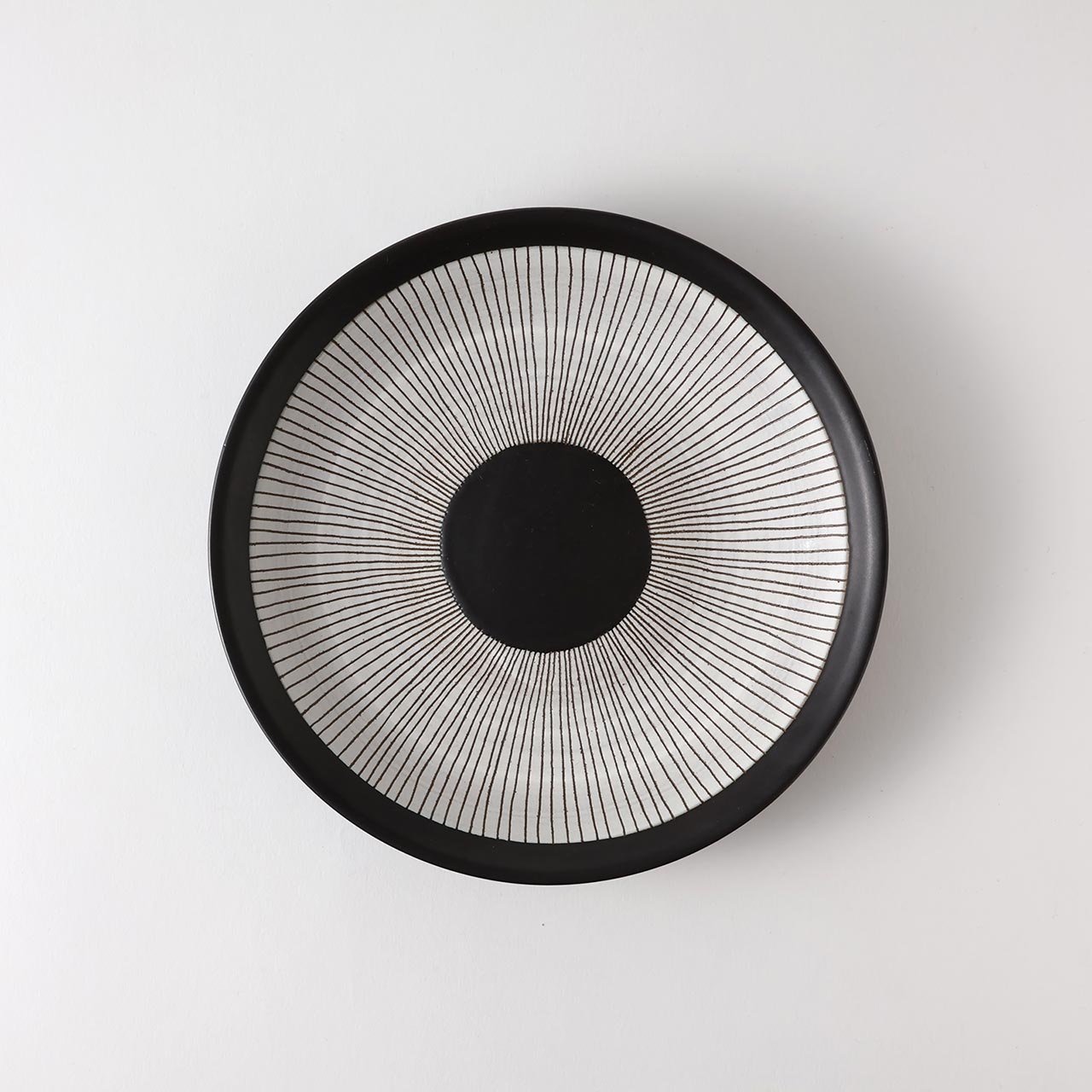 STRANGS プレート茶/白 丸22