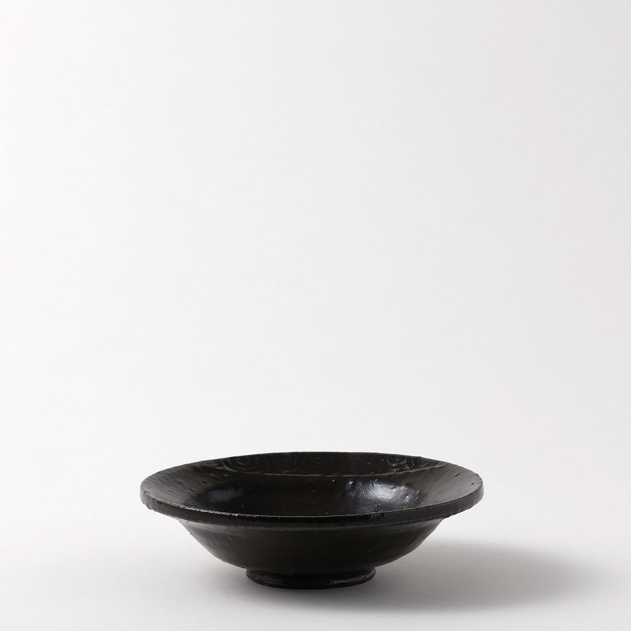 黒小鉢 サイド片渦 丸15c