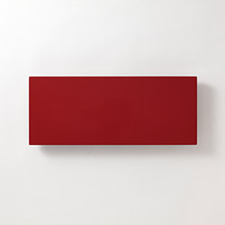 敷板足付（朱）　33×13.5