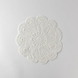 レース　丸マット　ホワイト32