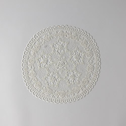 円形　レース編マット　白30cm