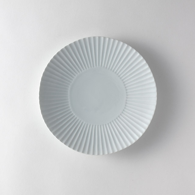 22cmプレート　白プリーツ　