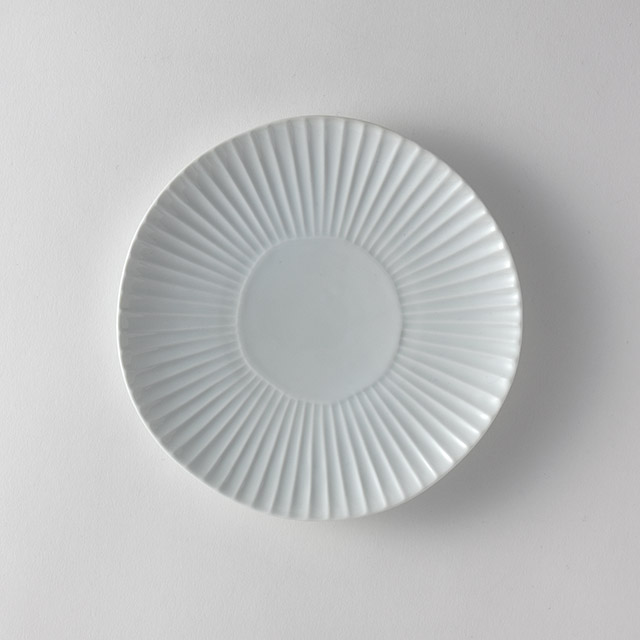 17.5cmプレート 白プリーツ