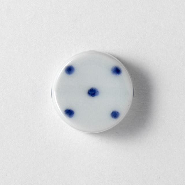 箸置 白地紺のドット 丸