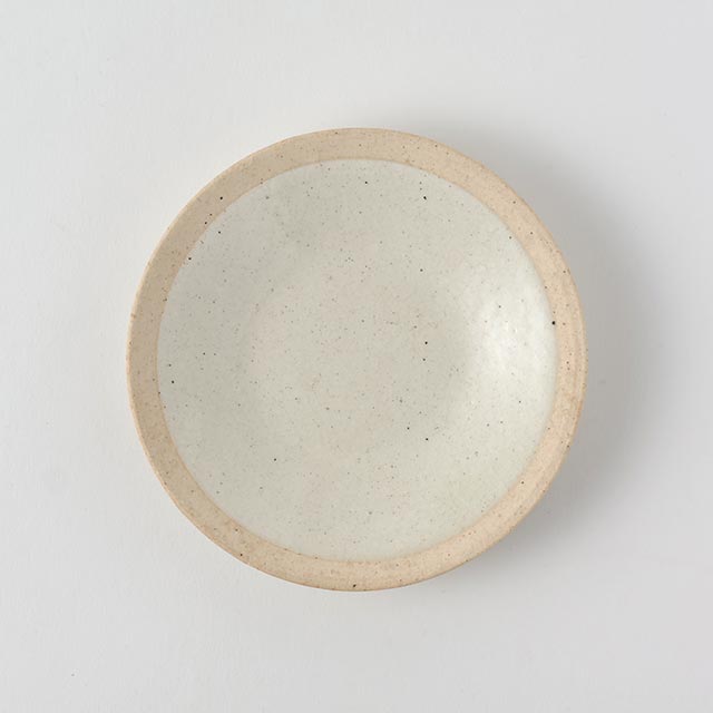 高井宣秀 ベージュ小皿 12.5