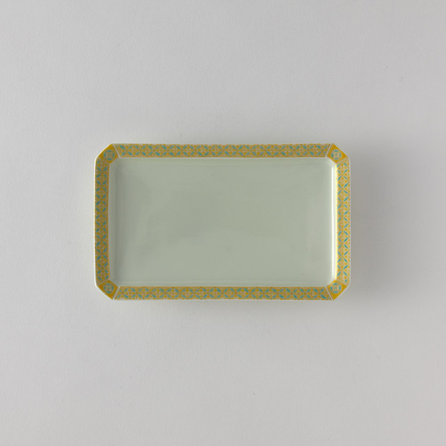 長角皿 淡グリーン地 四隅折
