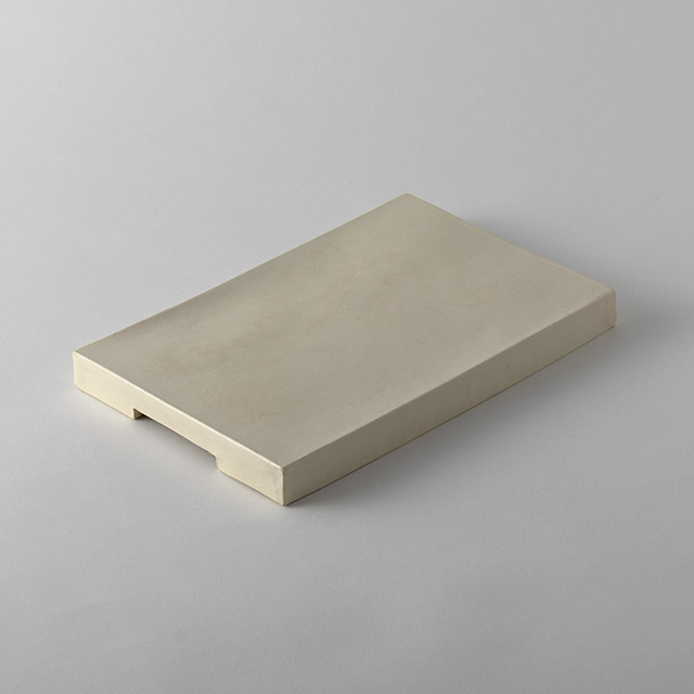 BAN（白）厚皿　27.5×18　手造り