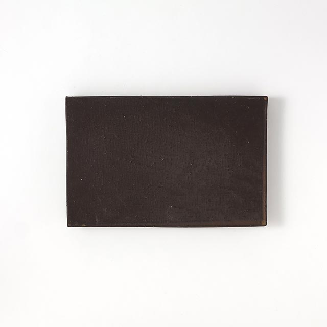 BAN（茶）厚皿　27.5×18　手造り