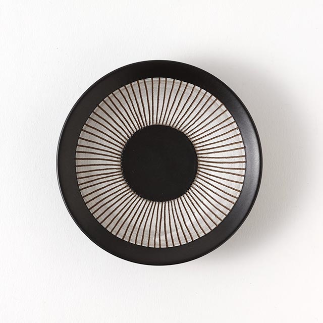 STRANGS プレート 茶/白 丸11