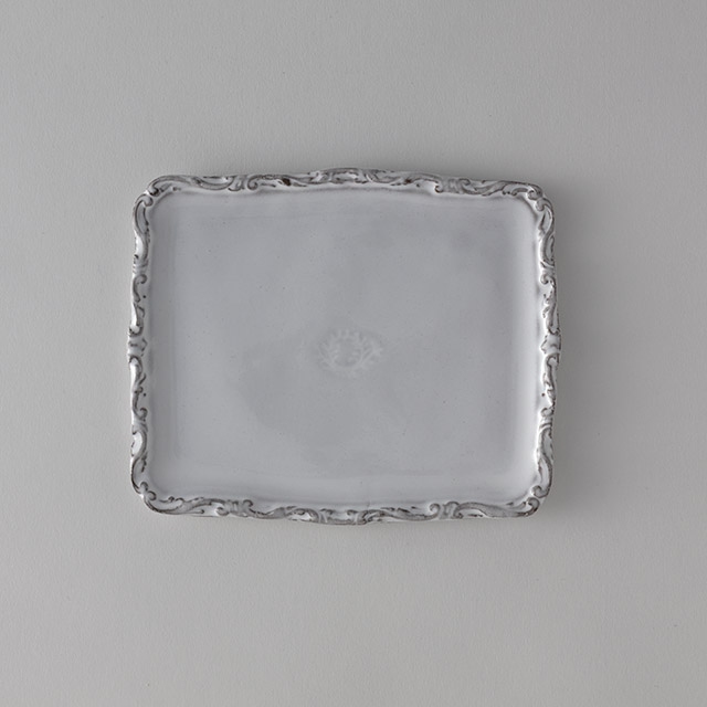 ルギャール バロック白プレート