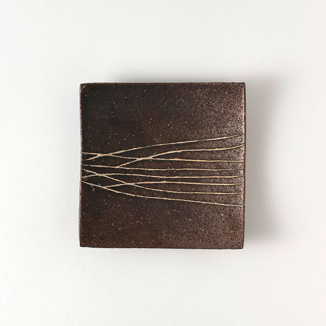 奥田章　TOKUSA角皿　10.5cm