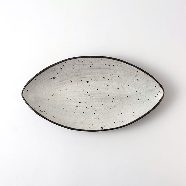 奥田章　ひびわれアーモンド皿　中