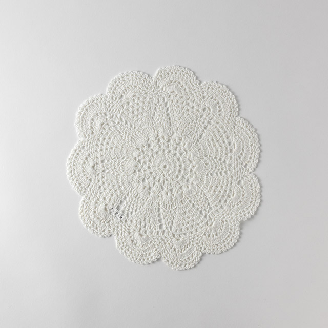 レース　丸マット　ホワイト32