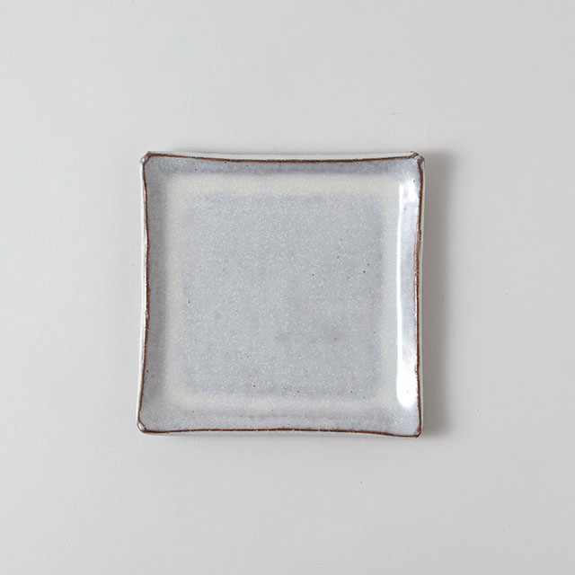 小山久美枝　角皿　つや　白