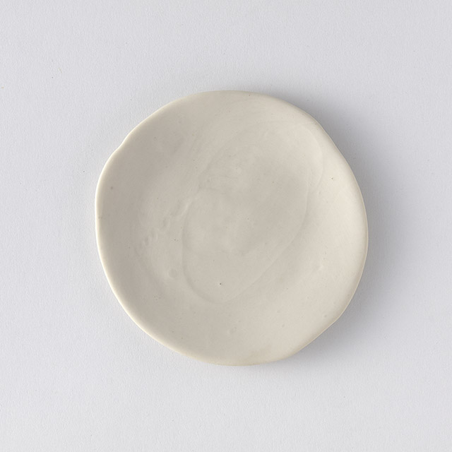 児玉&倉橋作 変形白マット皿