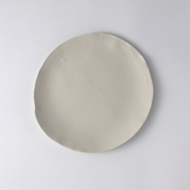 児玉＆倉橋作　変形白マット皿