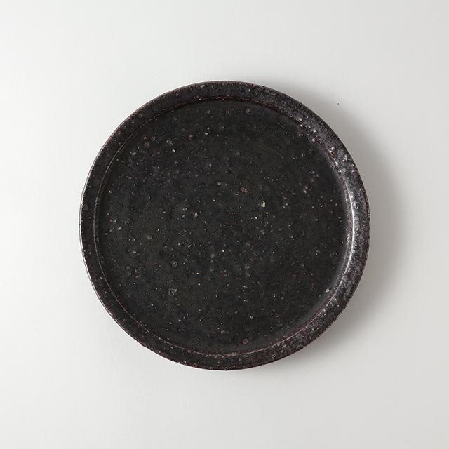 中西申幸　黒プレート20.5cm