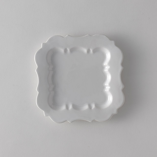 アンテオール Cardinal プレート