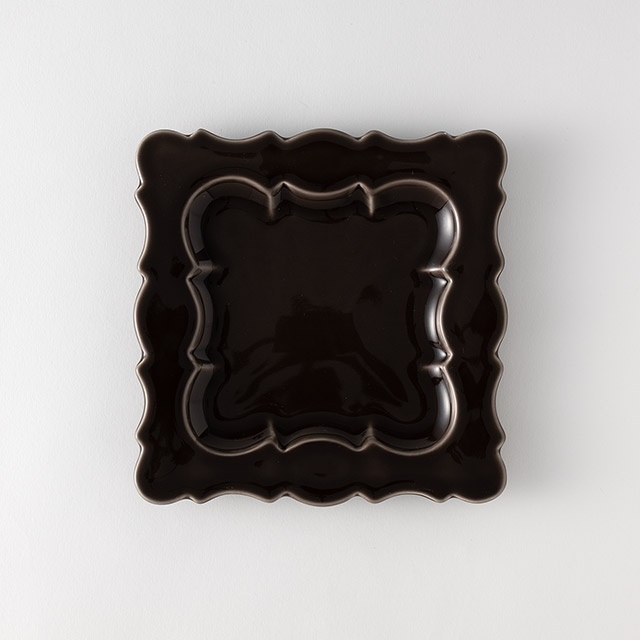 アンテオール Cardinalプレート 茶20cm