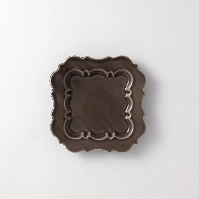 アンテオール Cardlnalプレート 茶15cm