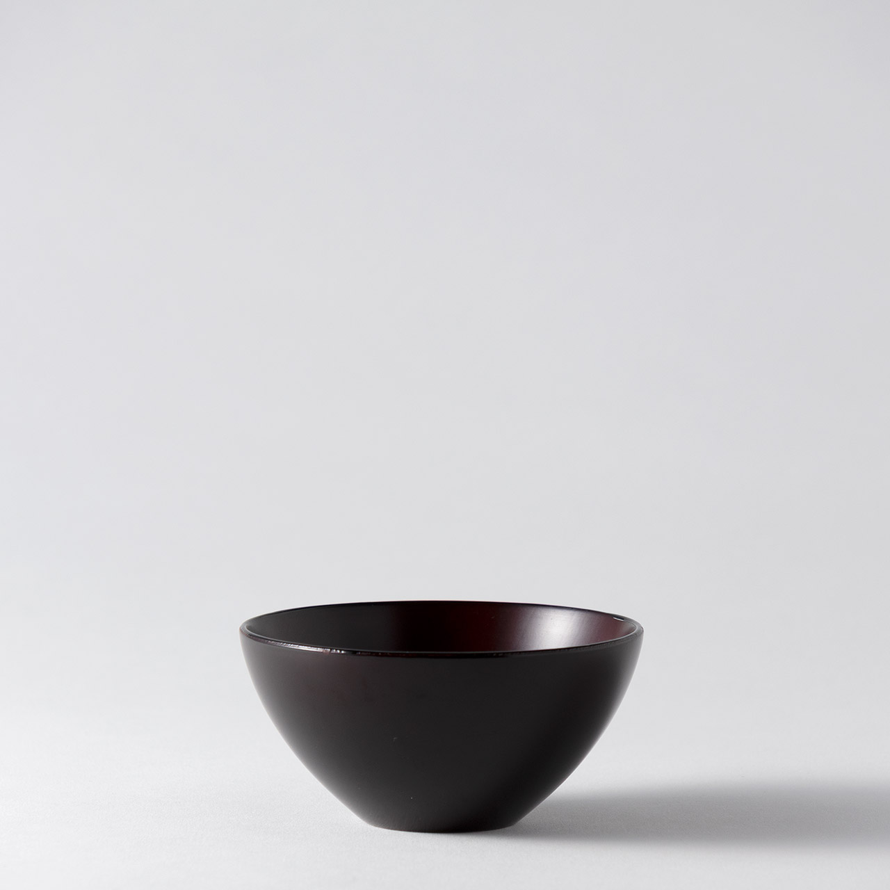 天然木漆　黒ミニボール内側エンジ　10cm