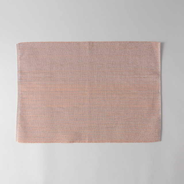 fr ランチョンマット 薄色オレンジ