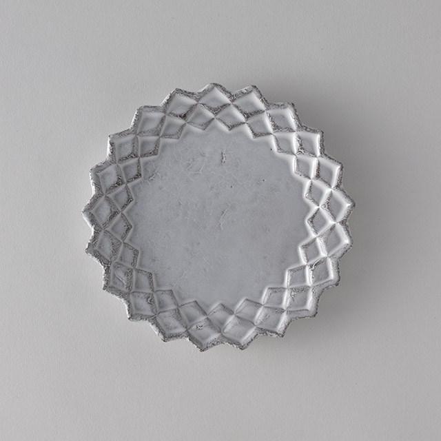 アスティエ　Vキューブ16cm皿白　フランス