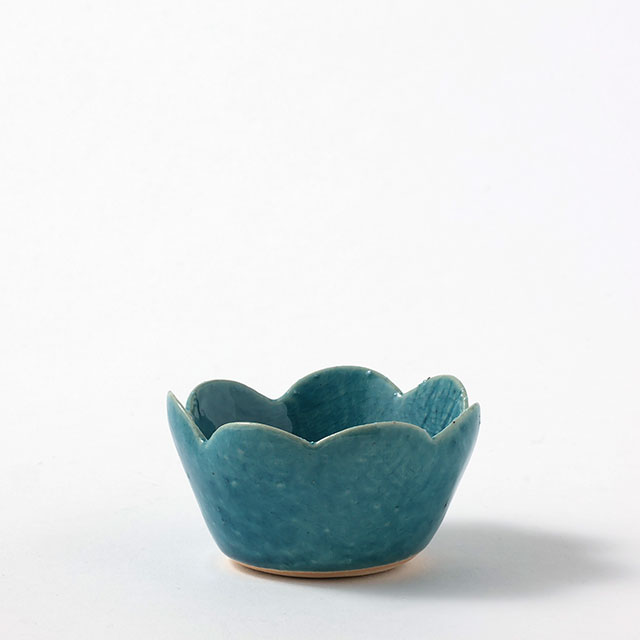 Madu　丸フリル小鉢トルコ色　7.5cm