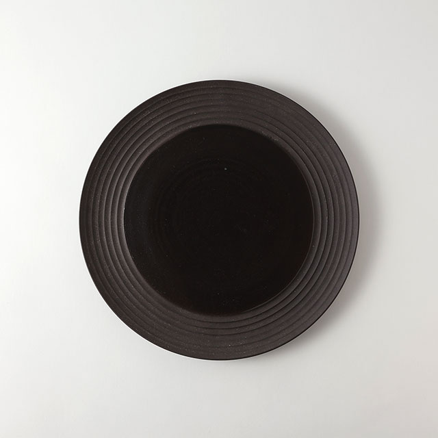 KAKU 濃茶 丸皿 26.5