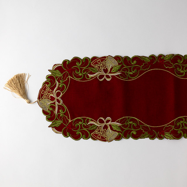 X'mas　　テーブルランナー　赤地　緑・金
